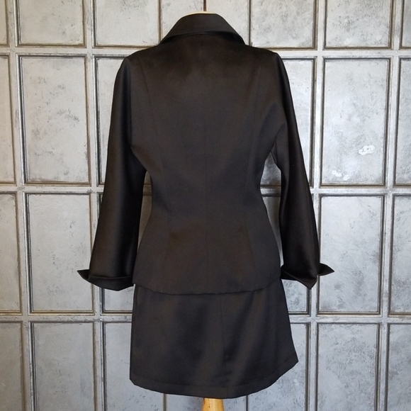 BCBG Maxazria 3 pc. Suit - Picture 4 of 9